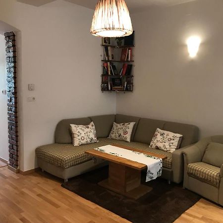 Nice Apartment Near Schoenbrunn And Downtown Wenen Buitenkant foto